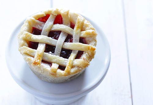 How to Make Mini Pies in a Cupcake Tin