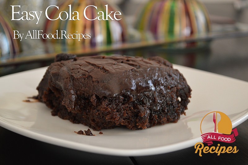 Easy Cola Cake