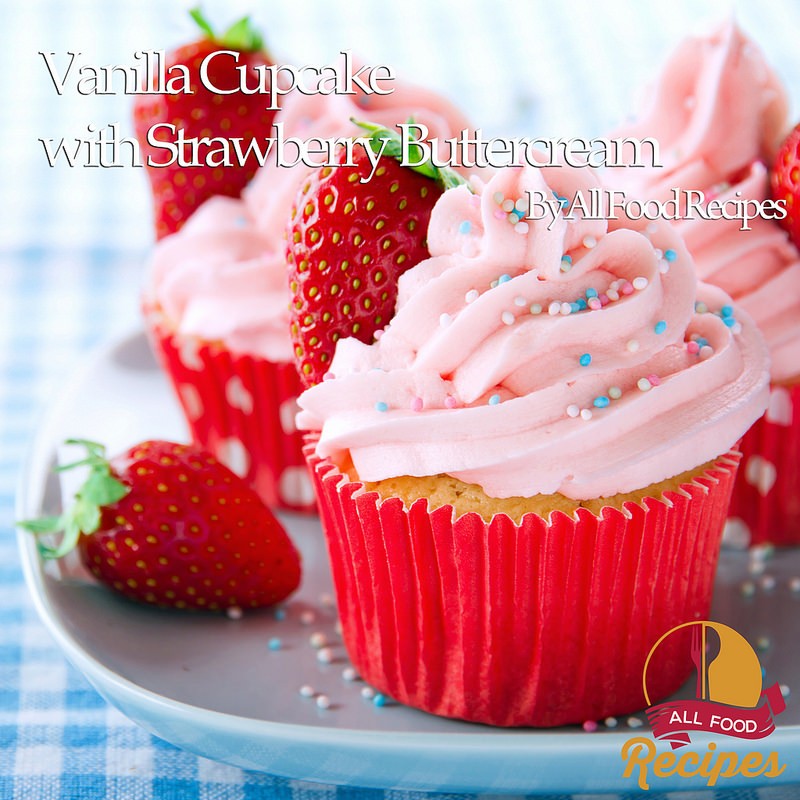 Vanilla Cupcake with Strawberry Buttercream