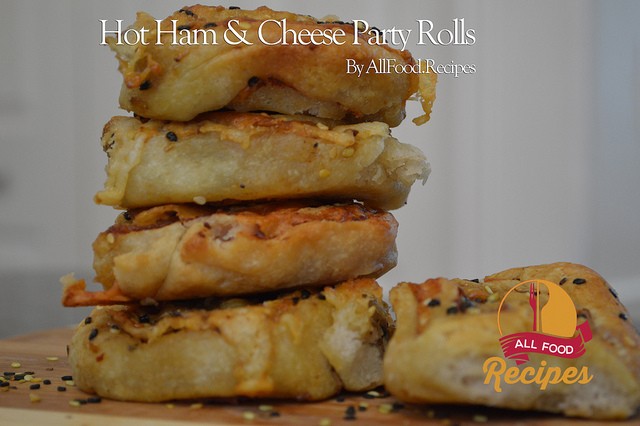 Hot Ham & Cheese Party Rolls