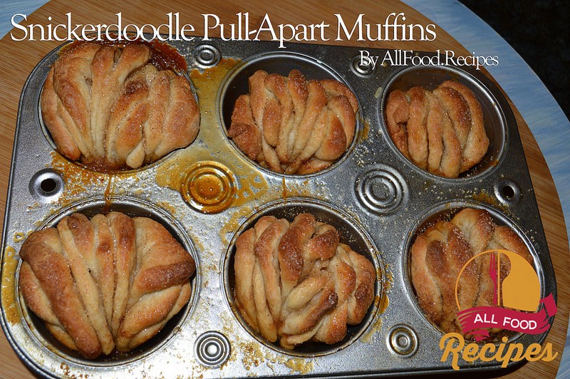 Snickerdoodle Pull-Apart Muffins