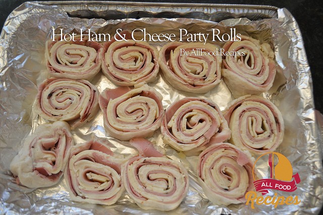 Hot Ham & Cheese Party Rolls