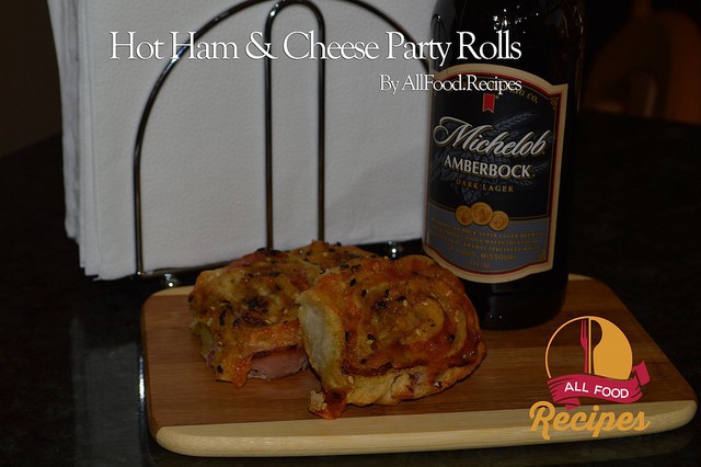 Hot Ham & Cheese Party Rolls