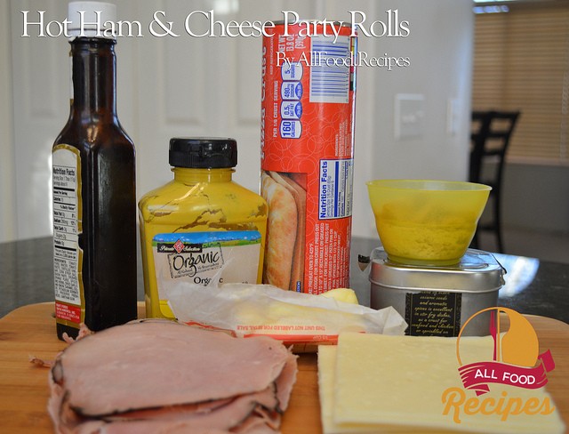 Hot Ham & Cheese Party Rolls