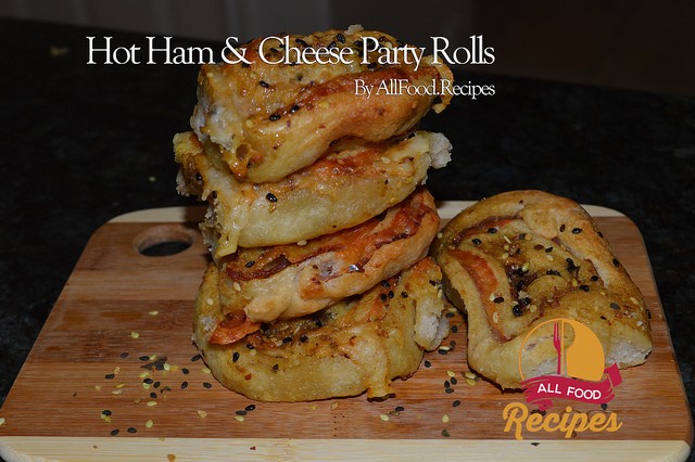 Hot Ham & Cheese Party Rolls