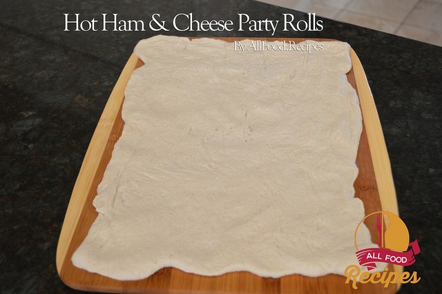 Hot Ham & Cheese Party Rolls