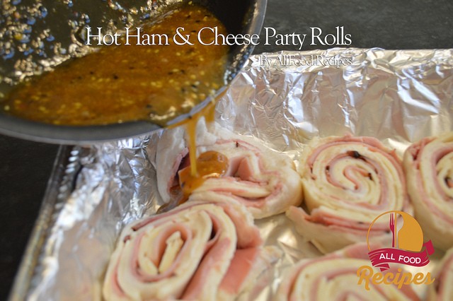 Hot Ham & Cheese Party Rolls