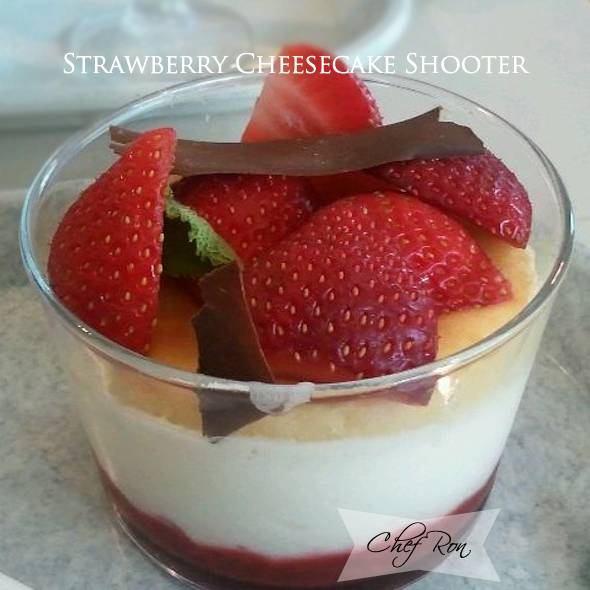 Strawberry-Cheesecake-Shooter