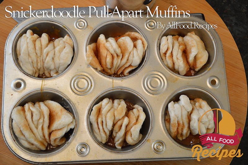 Snickerdoodle Pull-Apart Muffins