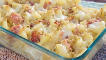 Crunchy Macaroni Cheese with Bacon